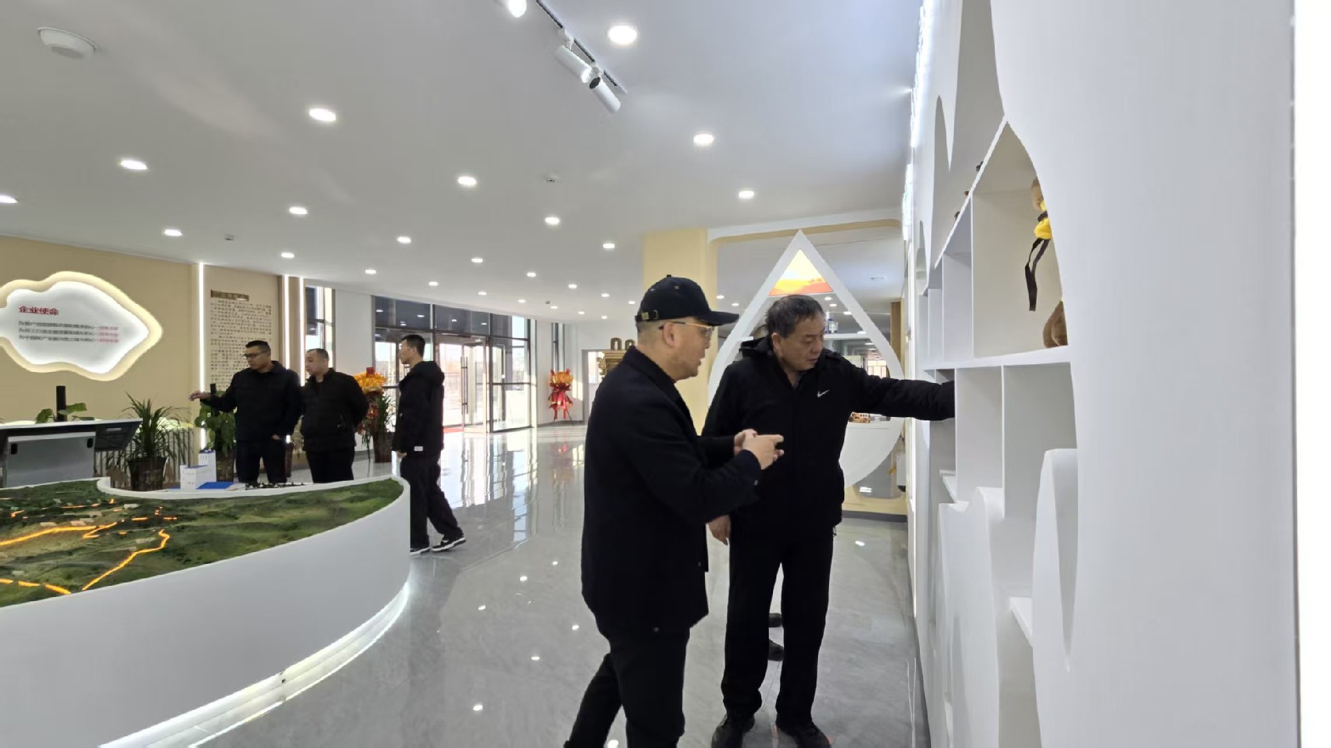 微信图片_20250221151403.jpg